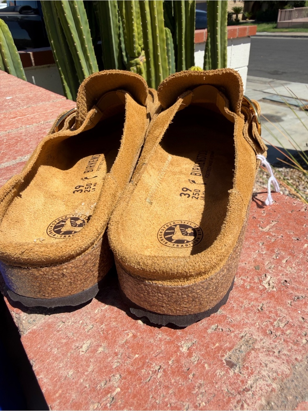 Birkenstock Buckley Suede Slip-On clog with Gold Buckle in wheat NWT 39 - Picture 14 of 14